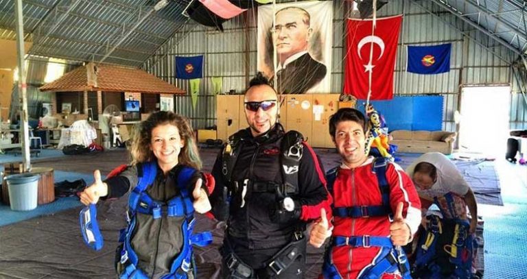 Skydiving Paraşütle Atlama